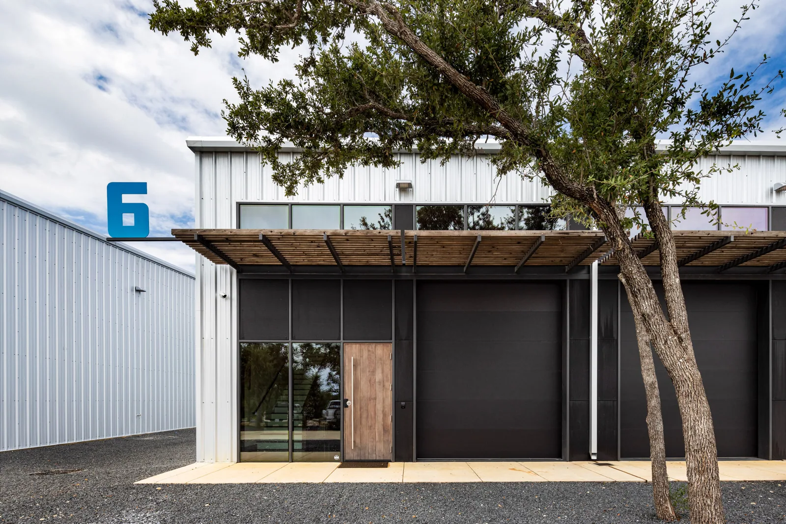 Commercial Roofing Coordination for General Contractors in Visalia, CA Commercial Roofing Coordination for General Contractors in Visalia, CA