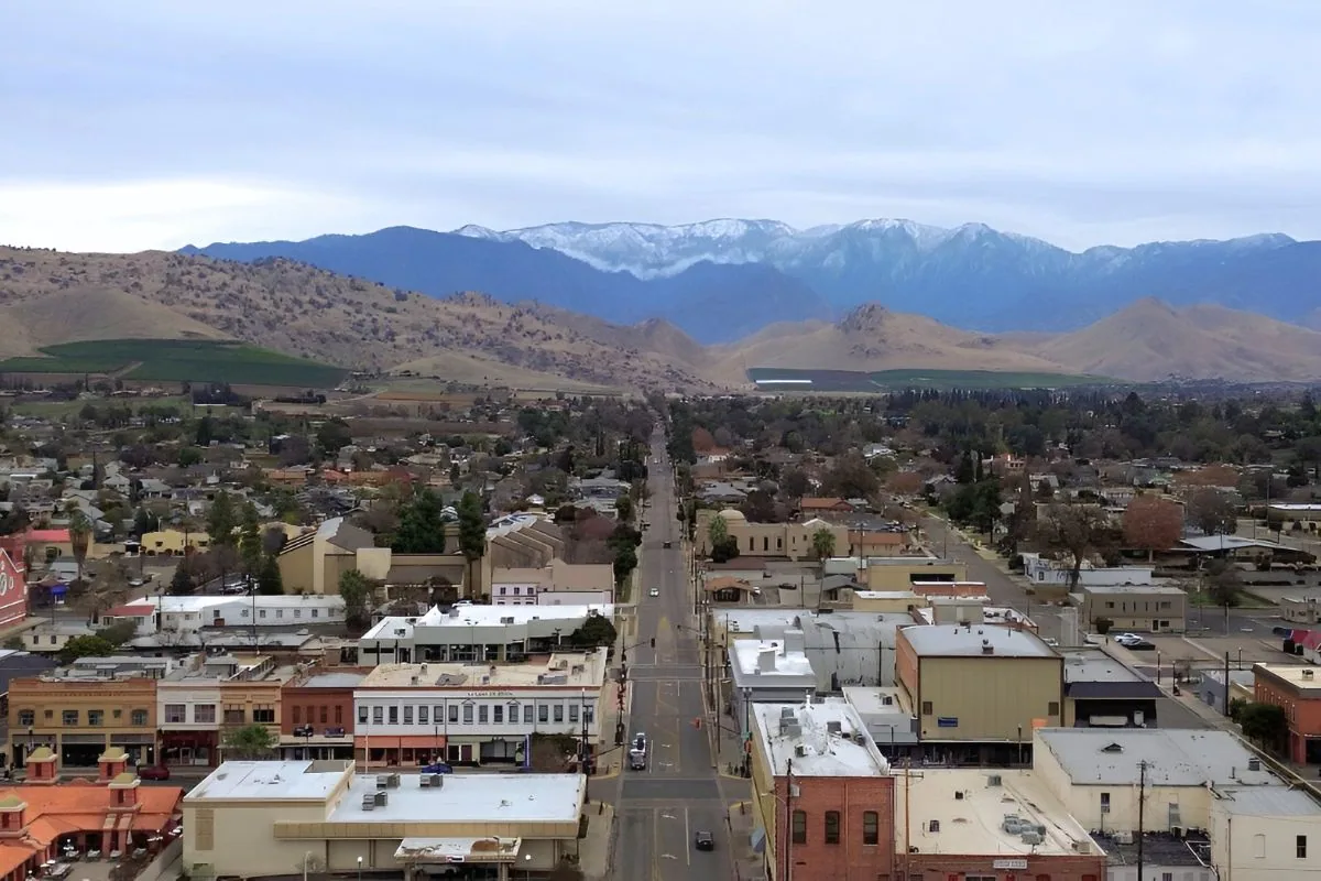 Commercial Roofing in Porterville, CA Commercial Roofing in Porterville, CA